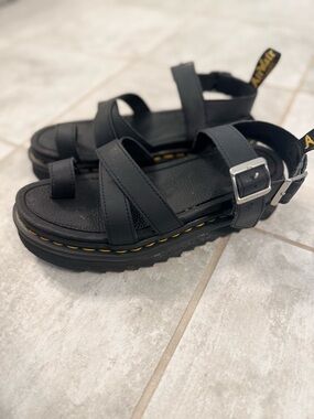 Dr. Martens Avry Black Leather Platform Buckle Sandals with Yellow Stitching (7